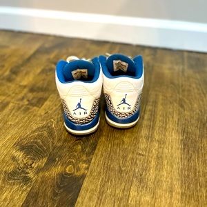 Blue Jordan 3’s